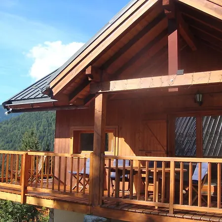 Clementine Chalet *